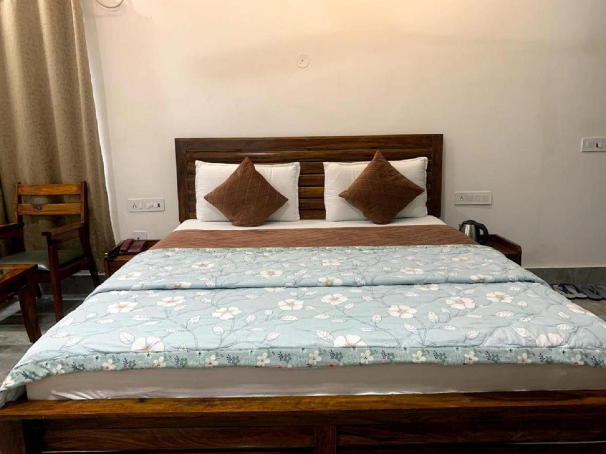 Hotel Suncity & Restaurant Hisar Экстерьер фото